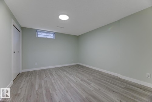 6208 137 Avenue, Edmonton, AB - Indoor Photo Showing Other Room