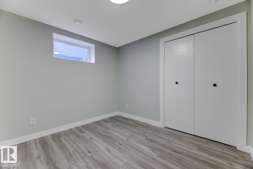 6208 137 Avenue, Edmonton, AB - Indoor