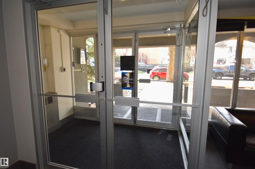 608 10021 116 Street, Edmonton, AB - Indoor Photo Showing Other Room