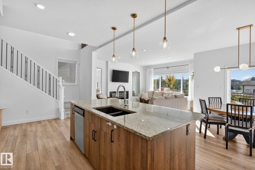 9219 183 Avenue, Edmonton, AB - Indoor Photo Showing Kitchen With Double Sink With Upgraded Kitchen