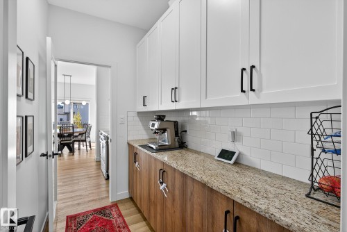 9219 183 Avenue, Edmonton, AB - Indoor Photo Showing Kitchen With Upgraded Kitchen