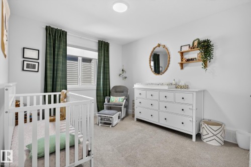 9219 183 Avenue, Edmonton, AB - Indoor Photo Showing Bedroom