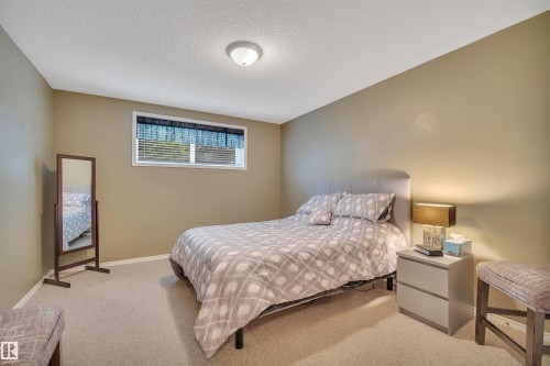 6 102 Bridgeport Crossing, Leduc, AB - Indoor Photo Showing Bedroom