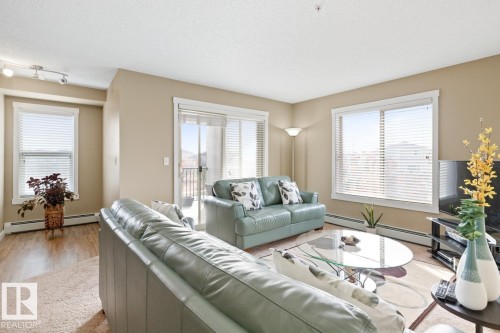 216 5390 Chappelle Road, Edmonton, AB - Indoor Photo Showing Living Room