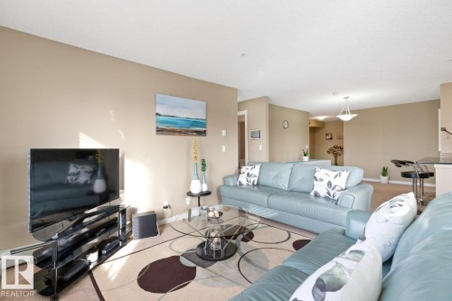 216 5390 Chappelle Road, Edmonton, AB - Indoor Photo Showing Living Room