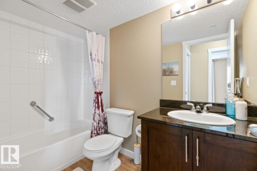 216 5390 Chappelle Road, Edmonton, AB - Indoor Photo Showing Bathroom
