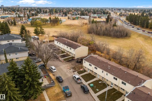 47 Royal Road, Edmonton, AB - Outdoor With View