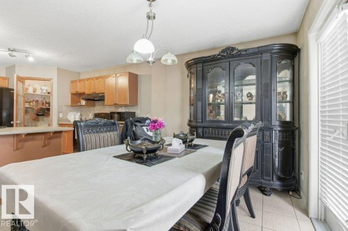 16228 48 Street, Edmonton, AB - Indoor Photo Showing Dining Room