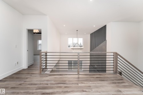 73 Landing Trails Drive, Gibbons, AB - Indoor Photo Showing Other Room