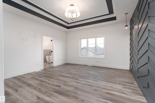 73 Landing Trails Drive, Gibbons, AB - Indoor Photo Showing Other Room