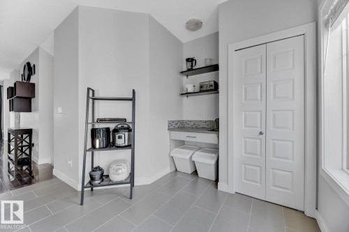 2 723 172 Street, Edmonton, AB - Indoor Photo Showing Other Room