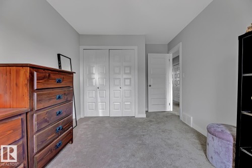 2 723 172 Street, Edmonton, AB - Indoor