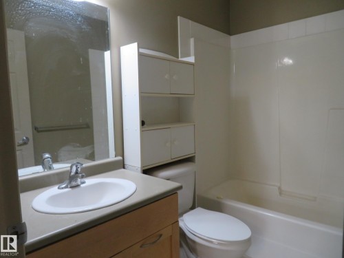 2-417 4245 139 Avenue, Edmonton, AB - Indoor Photo Showing Bathroom