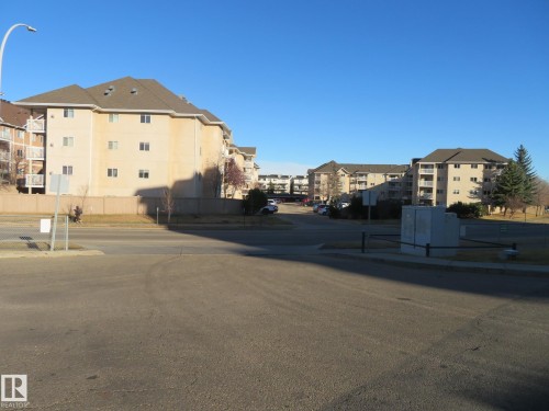 2-417 4245 139 Avenue, Edmonton, AB - Outdoor