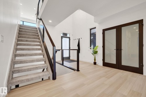 5455 Kootook Road, Edmonton, AB - Indoor Photo Showing Other Room