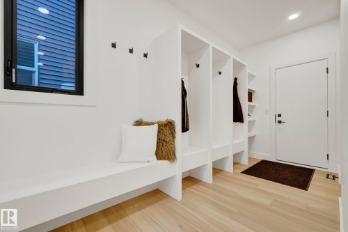 5455 Kootook Road, Edmonton, AB - Indoor Photo Showing Other Room