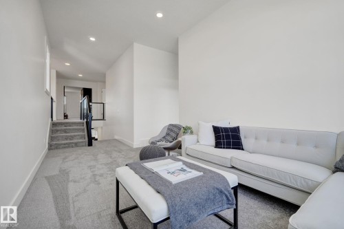 5455 Kootook Road, Edmonton, AB - Indoor