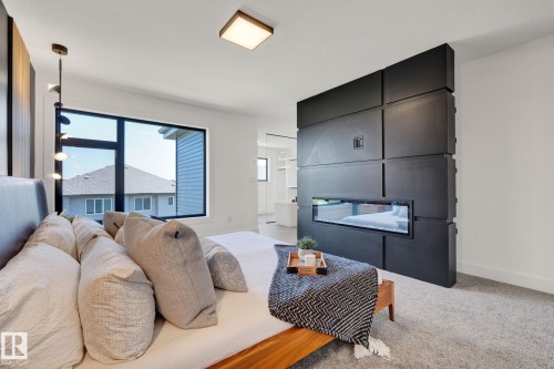 5455 Kootook Road, Edmonton, AB - Indoor Photo Showing Living Room