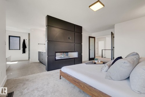 5455 Kootook Road, Edmonton, AB - Indoor Photo Showing Bedroom