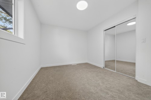 12919 113A St, Edmonton, AB - Indoor Photo Showing Other Room