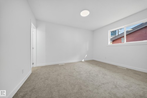 12919 113A St, Edmonton, AB - Indoor Photo Showing Other Room