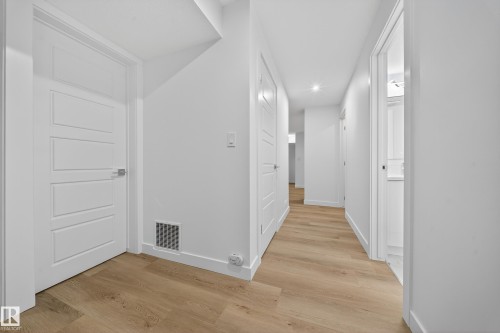 12919 113A St, Edmonton, AB - Indoor Photo Showing Other Room