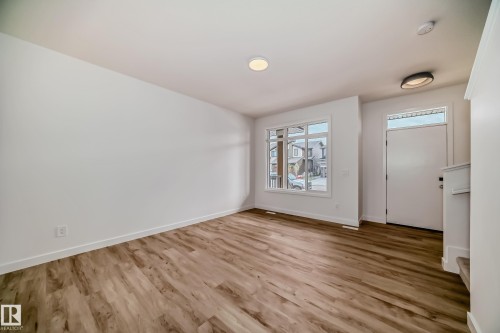 2130 Crossbill Lane, Edmonton, AB - Indoor Photo Showing Other Room
