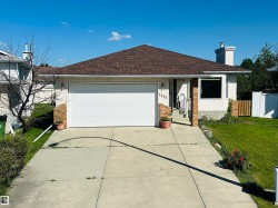1016 JAMES Crescent  Edmonton, AB T6L 6P6