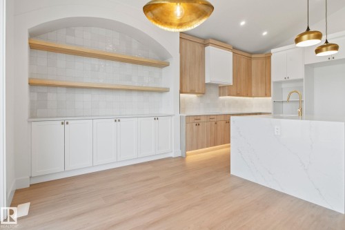 20908 128 Avenue, Edmonton, AB - Indoor Photo Showing Kitchen