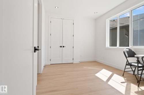 20908 128 Avenue, Edmonton, AB - Indoor Photo Showing Other Room