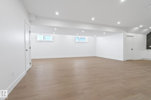 20908 128 Avenue, Edmonton, AB - Indoor