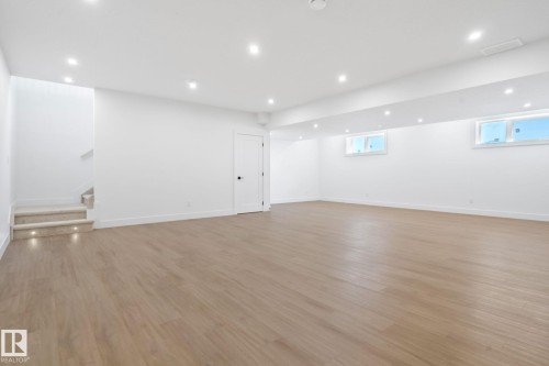 20908 128 Avenue, Edmonton, AB - Indoor