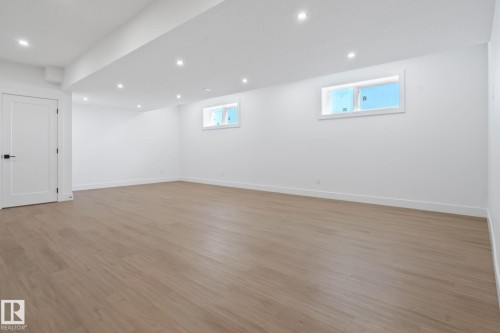 20908 128 Avenue, Edmonton, AB - Indoor Photo Showing Other Room