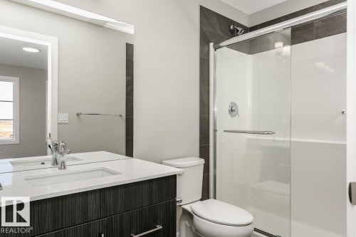 4303 Kinglet Drive, Edmonton, AB - Indoor Photo Showing Bathroom