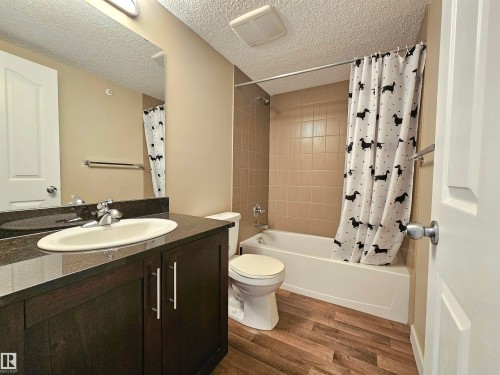 406 1080 Mcconachie Boulevard, Edmonton, AB - Indoor Photo Showing Bathroom