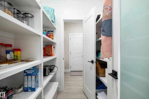 23 Hunter Place, Spruce Grove, AB - Indoor With Storage