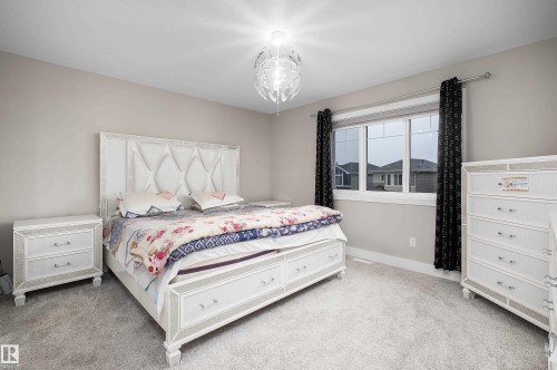 23 Hunter Place, Spruce Grove, AB - Indoor Photo Showing Bedroom