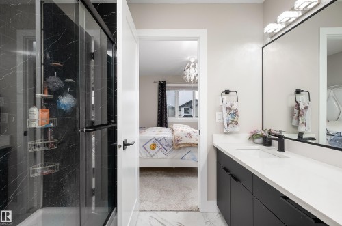 23 Hunter Place, Spruce Grove, AB - Indoor Photo Showing Bathroom