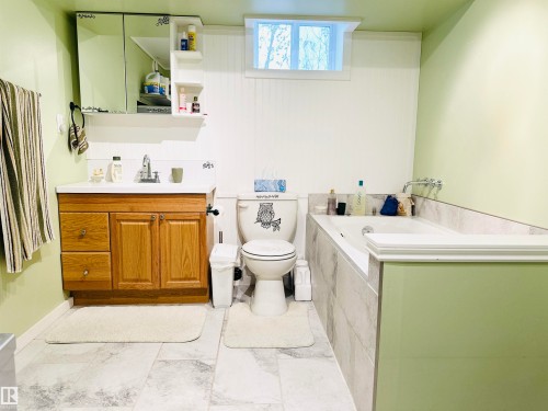 465012 Rge Road 253, Rural Wetaskiwin County, AB - Indoor