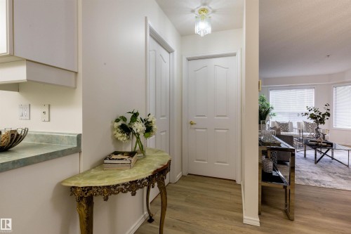 120 6703 172 Street, Edmonton, AB - Indoor Photo Showing Other Room