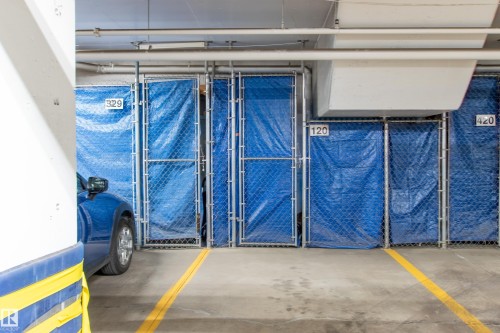 120 6703 172 Street, Edmonton, AB - Indoor Photo Showing Garage