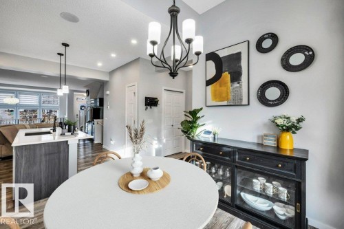 2821 Anton Wynd, Edmonton, AB - Indoor Photo Showing Dining Room