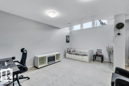 2821 Anton Wynd, Edmonton, AB - Indoor