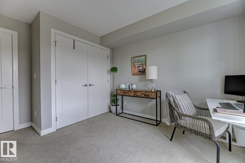 210 5029 Edgemont Boulevard, Edmonton, AB - Indoor Photo Showing Office
