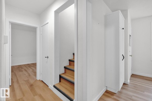 11130 71 Avenue, Edmonton, AB - Indoor Photo Showing Other Room