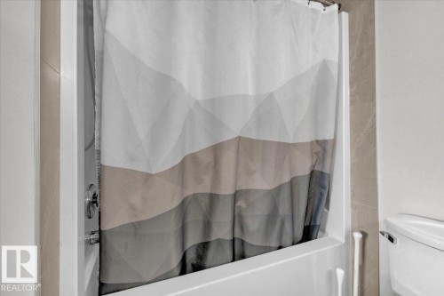 788 Berg Loop, Leduc, AB - Indoor Photo Showing Bathroom