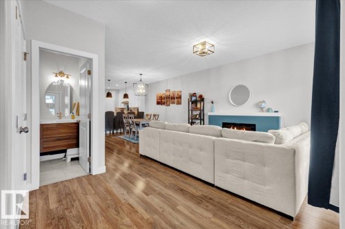788 Berg Loop, Leduc, AB - Indoor Photo Showing Living Room