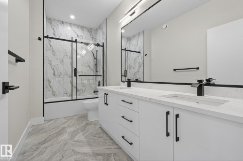 181 Edgewater Circle, Leduc, AB - Indoor Photo Showing Bathroom