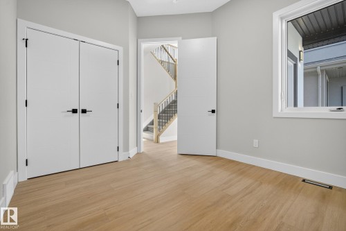 181 Edgewater Circle, Leduc, AB - Indoor Photo Showing Other Room