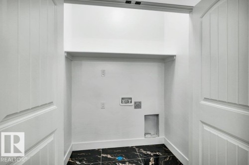 11010 174A Avenue, Edmonton, AB - Indoor Photo Showing Other Room
